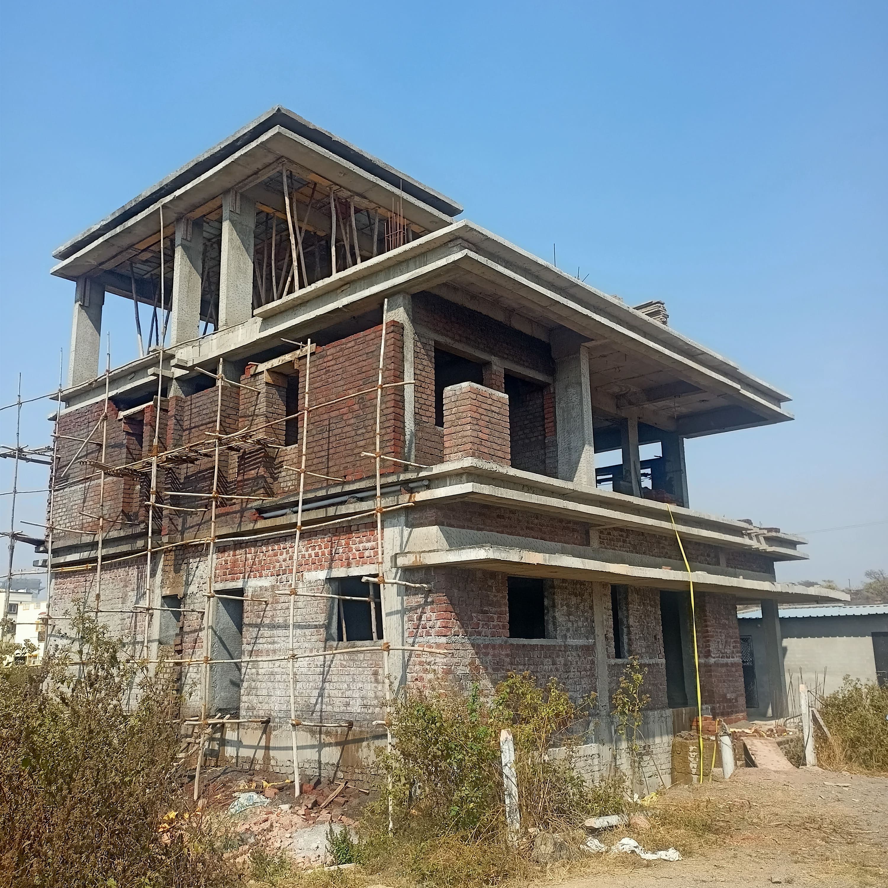 Kamthe Bungalow 2
