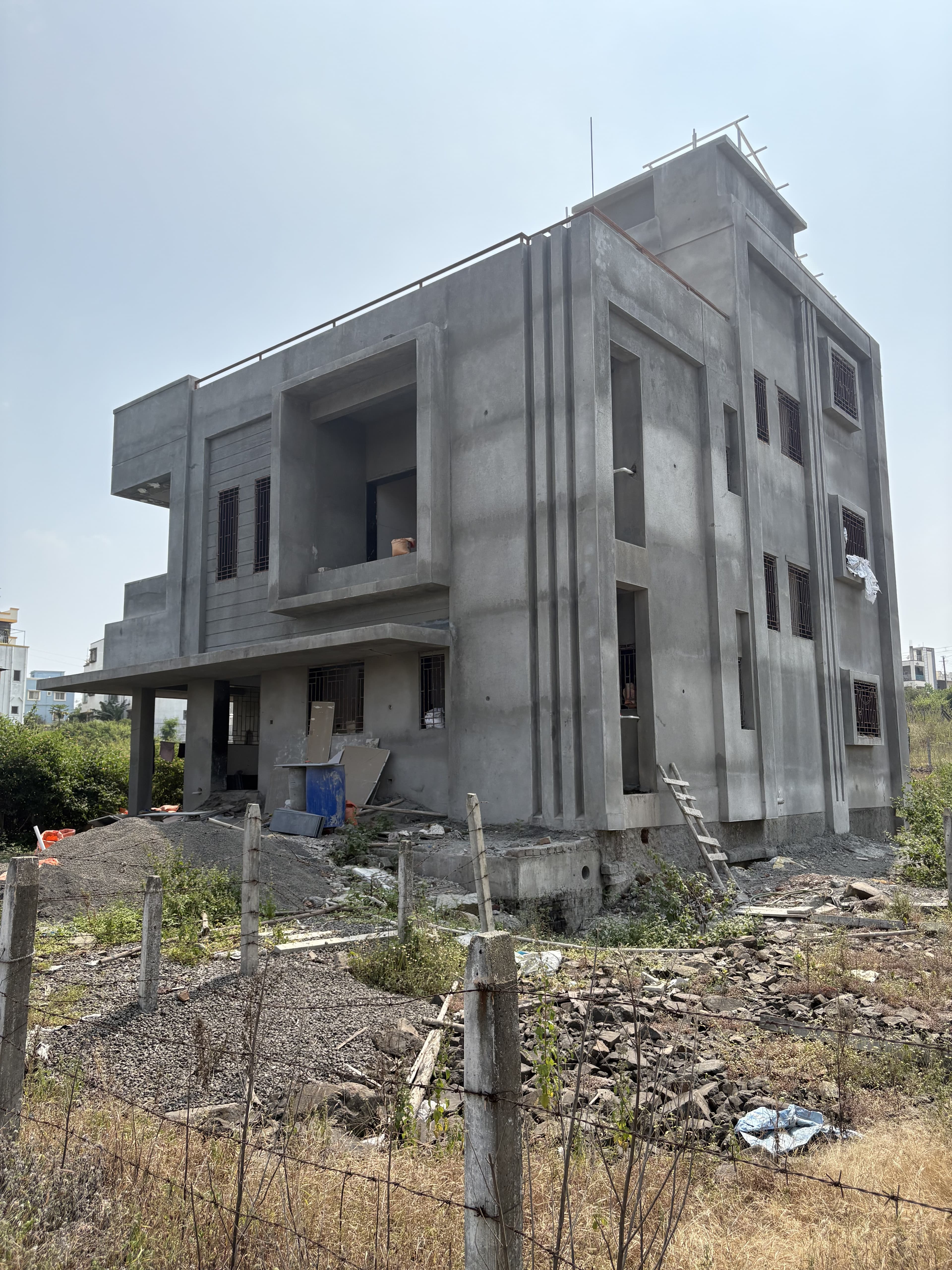 Kamthe Bungalow 5